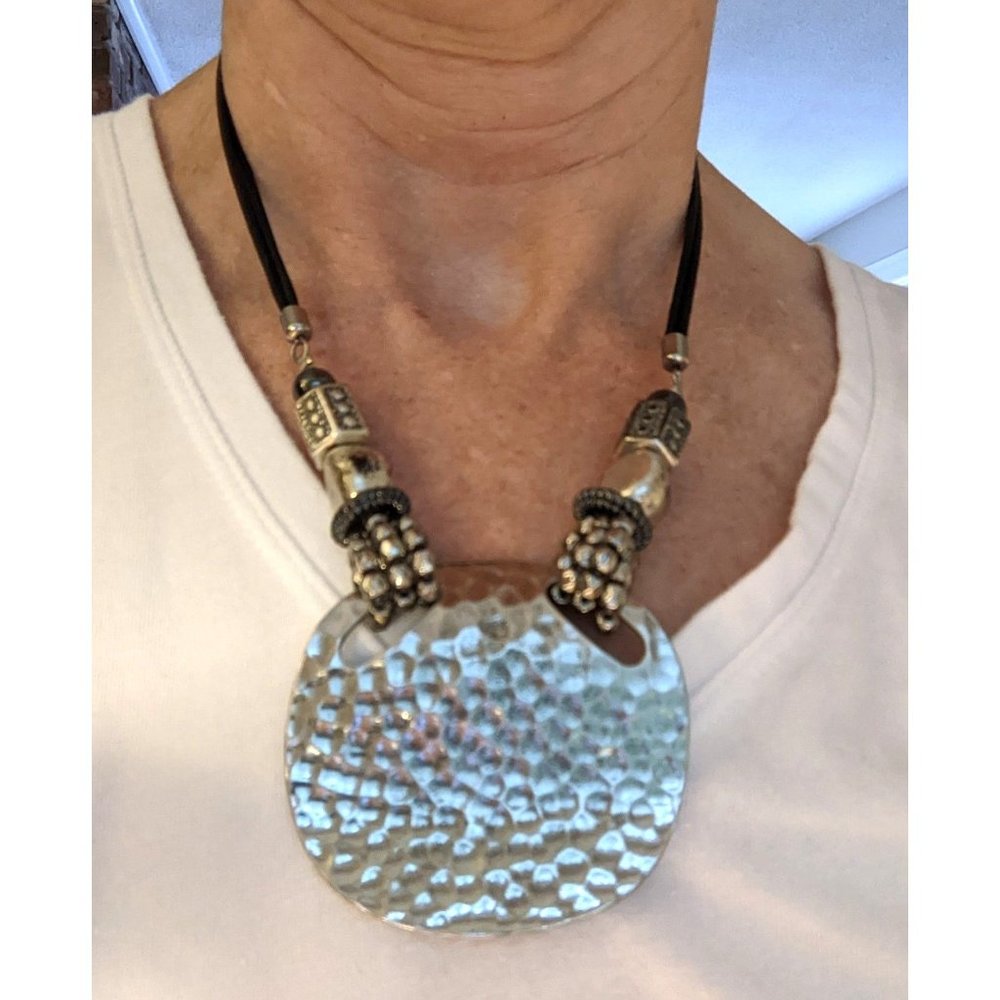 Silver Tone Hammered Pendant & Cord Statement Necklace 19"